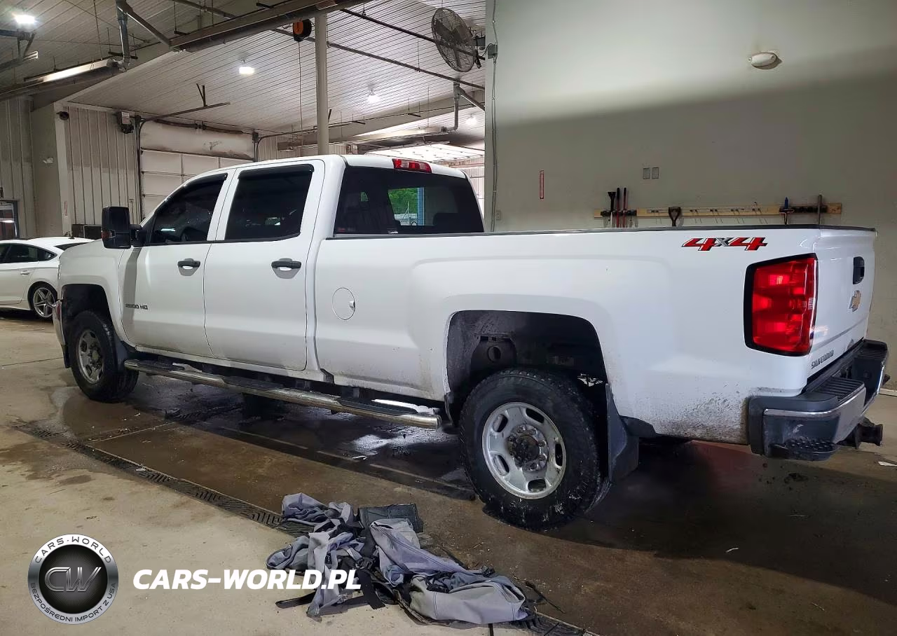 2018 Chevrolet Silverado K2500 Heavy Duty VIN:1GC1KUEY1JF156955 - 2