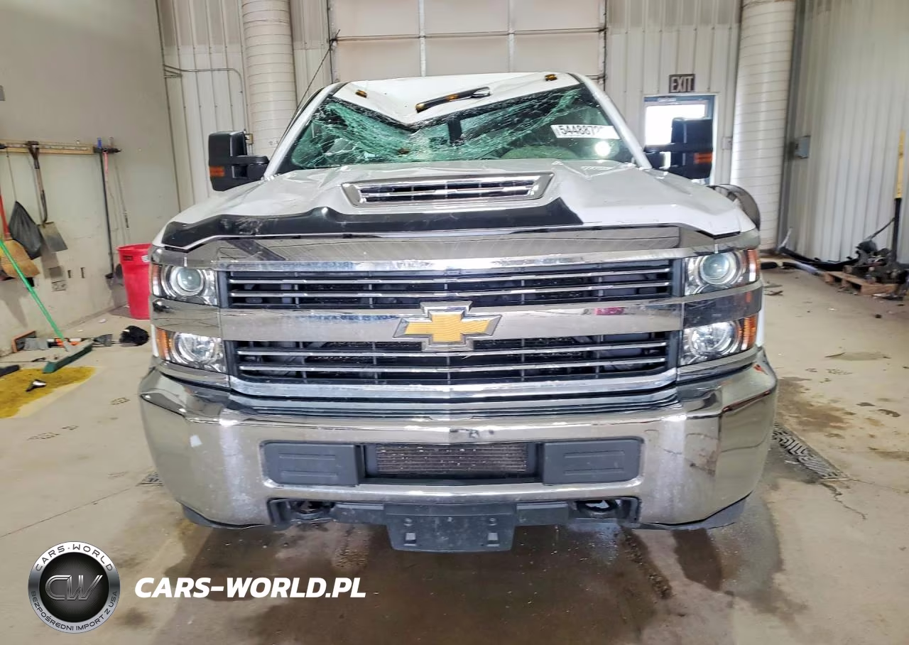 2018 Chevrolet Silverado K2500 Heavy Duty VIN:1GC1KUEY1JF156955 - 5