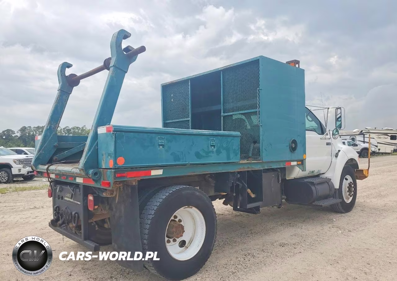 2006 Ford F750 Super Duty VIN:3FRXF75S86V384127 - 4