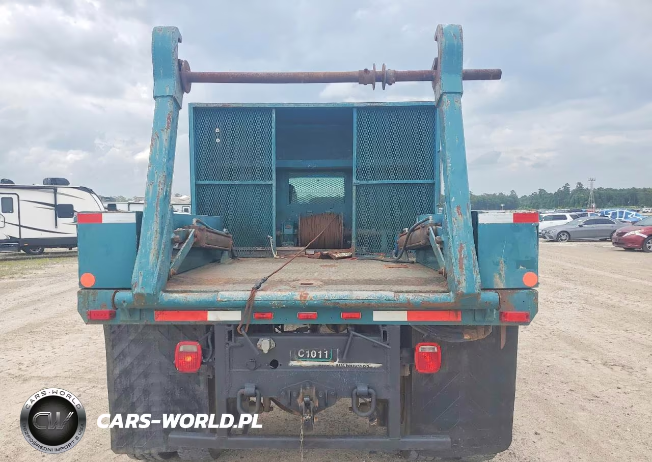 2006 Ford F750 Super Duty VIN:3FRXF75S86V384127 - 6