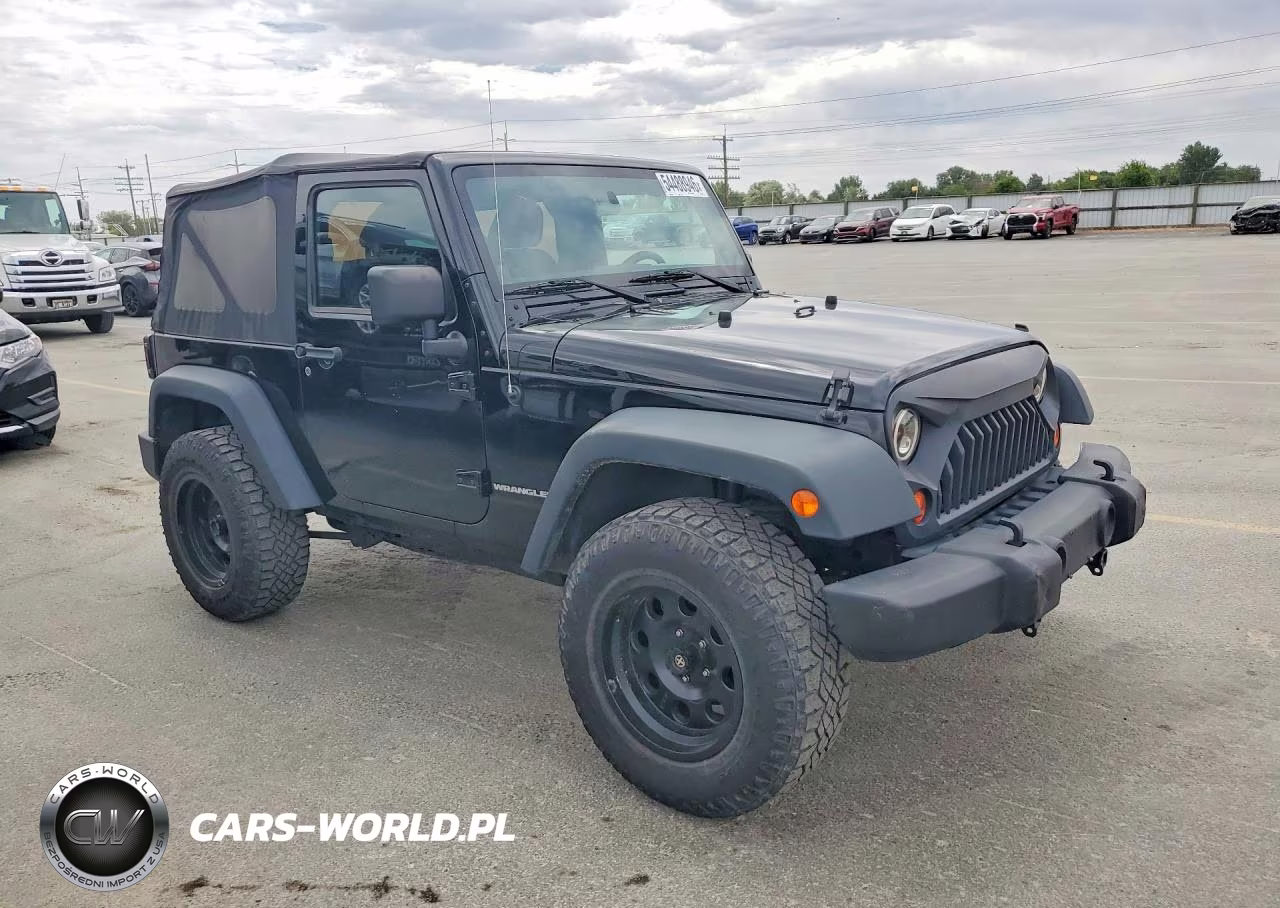 2013 Jeep Wrangler Sport VIN:1C4AJWAG7DL657933 - 4