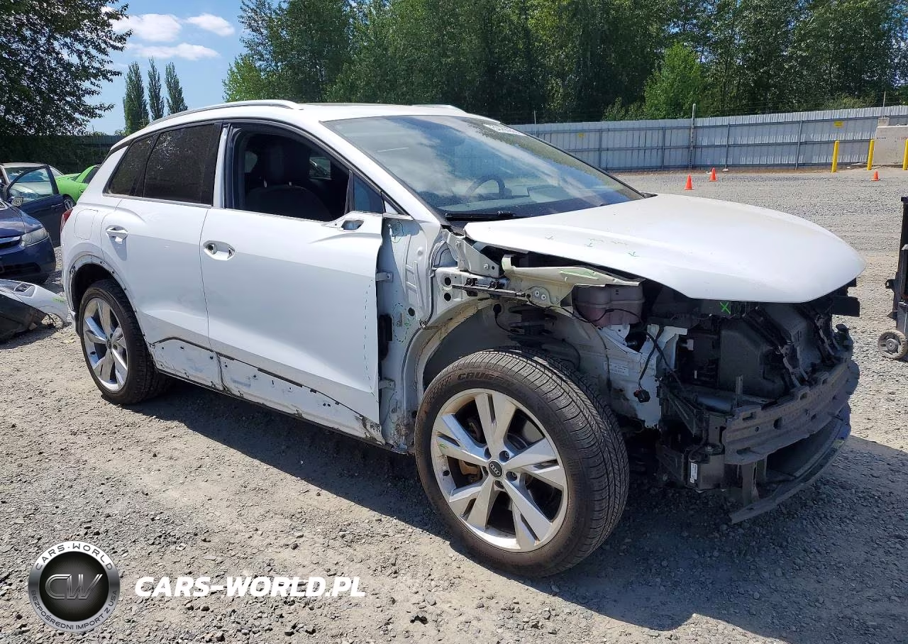 2023 Audi Q4 E-Tron Premium VIN:WA1K2BFZ1PP060286 - 4