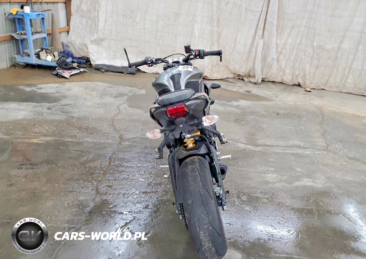 2020 Triu Streettriplrs VIN:SMTA554SXLT975611 - 4