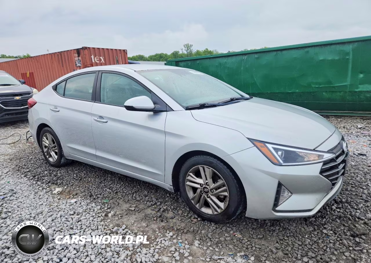 2019 Hyundai Elantra Sel VIN:5NPD84LF1KH482811 - 4
