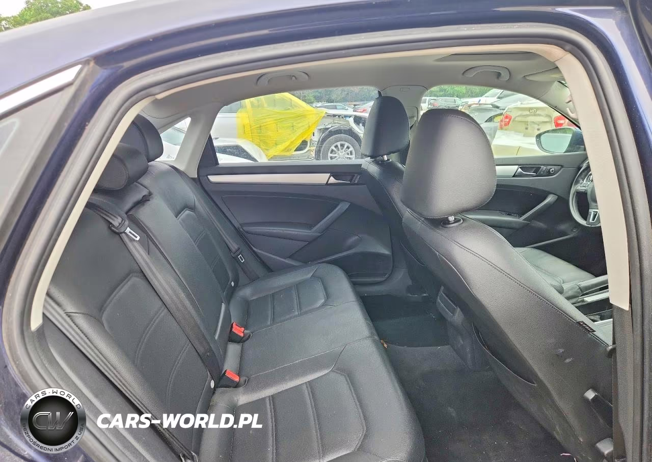 2012 Volkswagen Passat Se VIN:1VWBP7A33CC037520 - 10