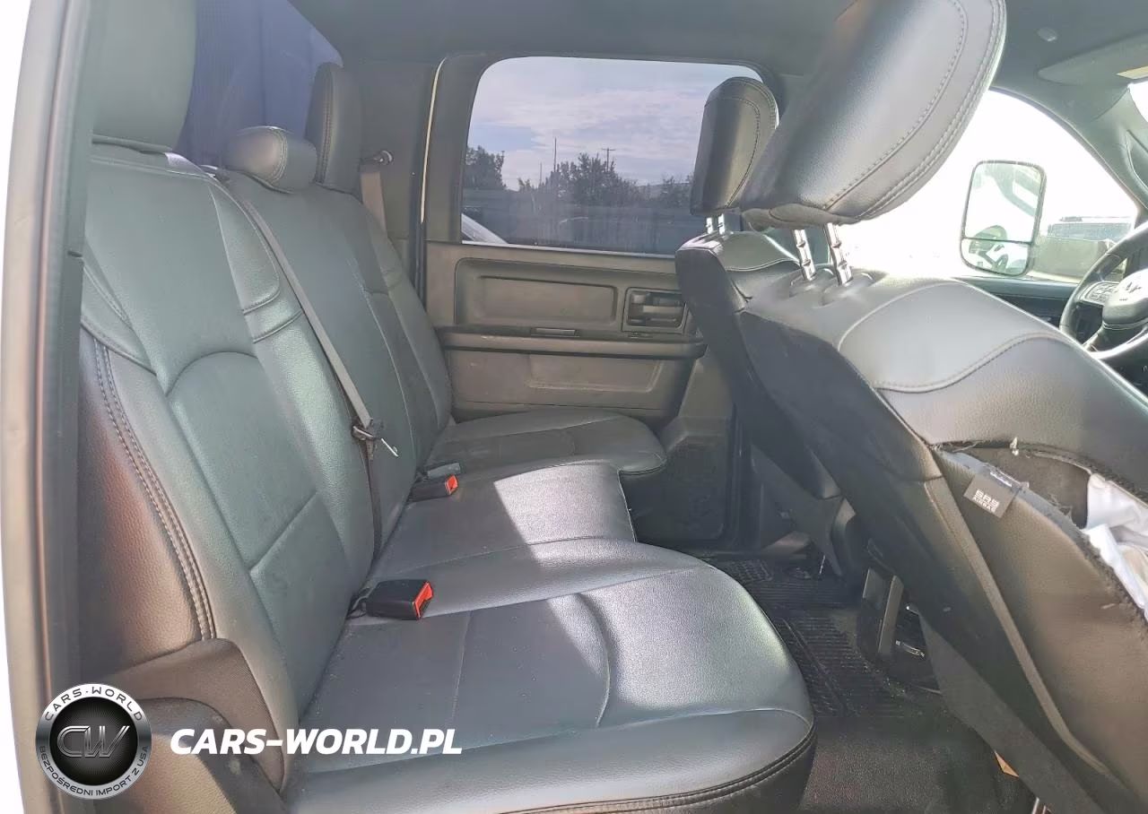 2021 Ram 3500 Tradesman VIN:3C63RRGL5MG690165 - 10