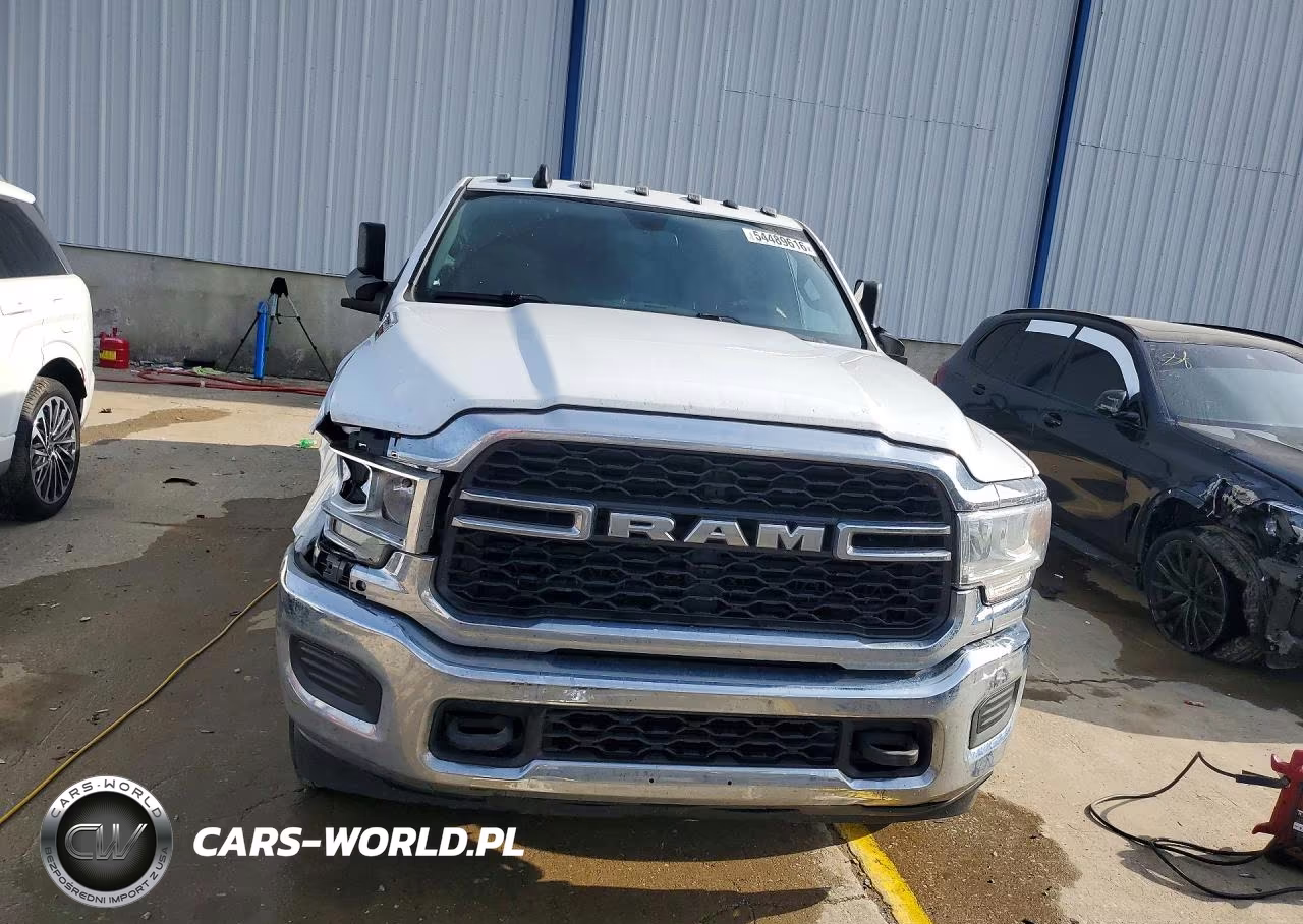 2021 Ram 3500 Tradesman VIN:3C63RRGL5MG690165 - 5