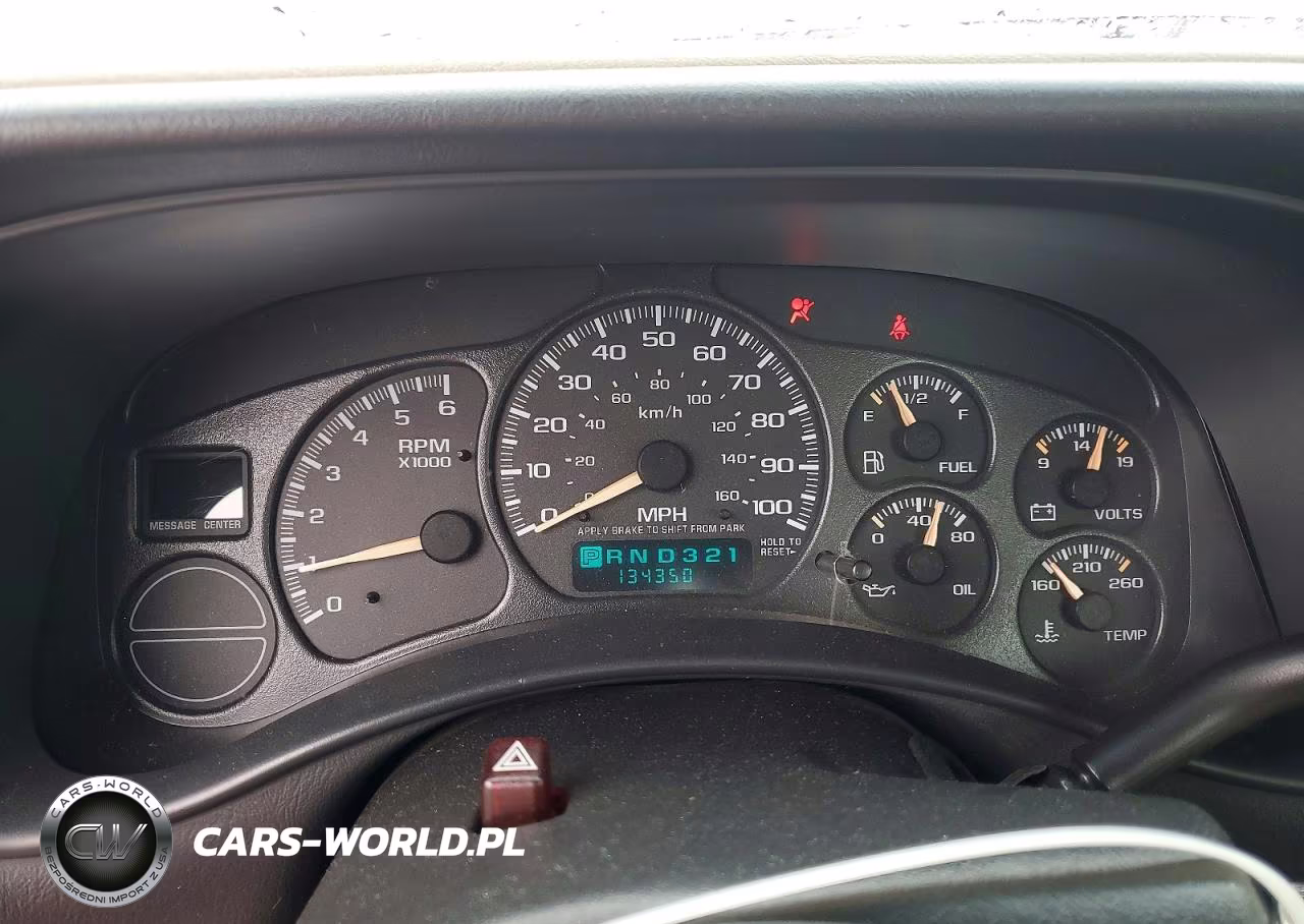 2002 Chevrolet Silverado C1500 VIN:1GCEC14W92Z106401 - 9