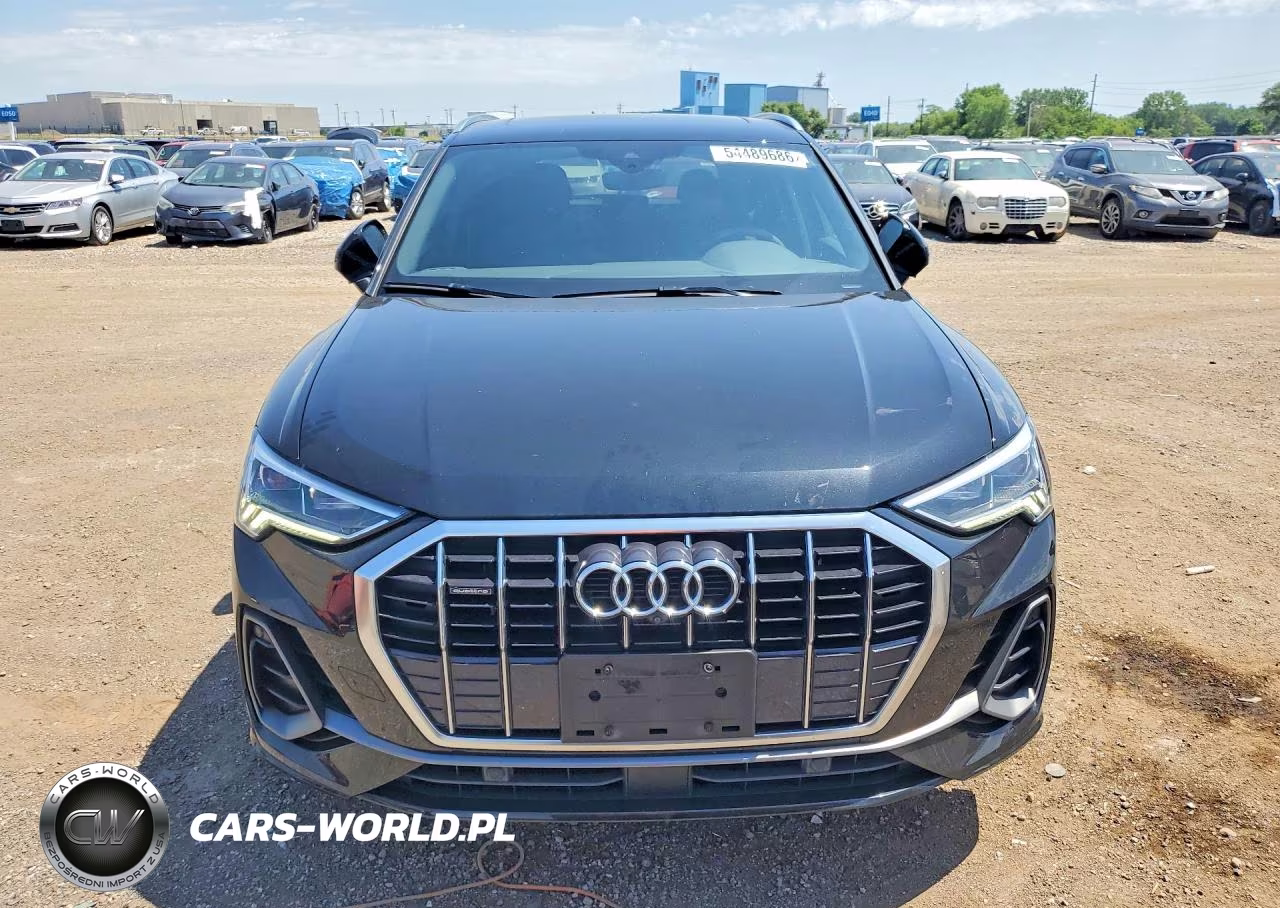 2019 Audi Q3 Prestige S-Line VIN:WA1FECF3XK1085371 - 5