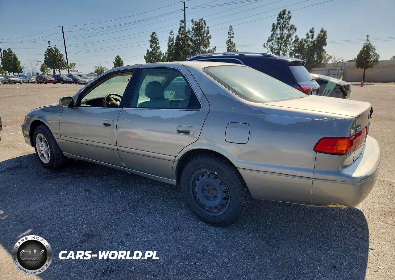 2000 Toyota Camry VIN:JT2BG22K3Y0438367 - 2