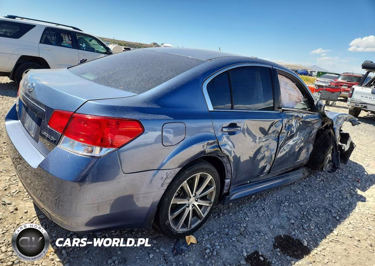 2013 Subaru Legacy 2.5I Premium VIN:4S3BMCG63D3040358 - 3