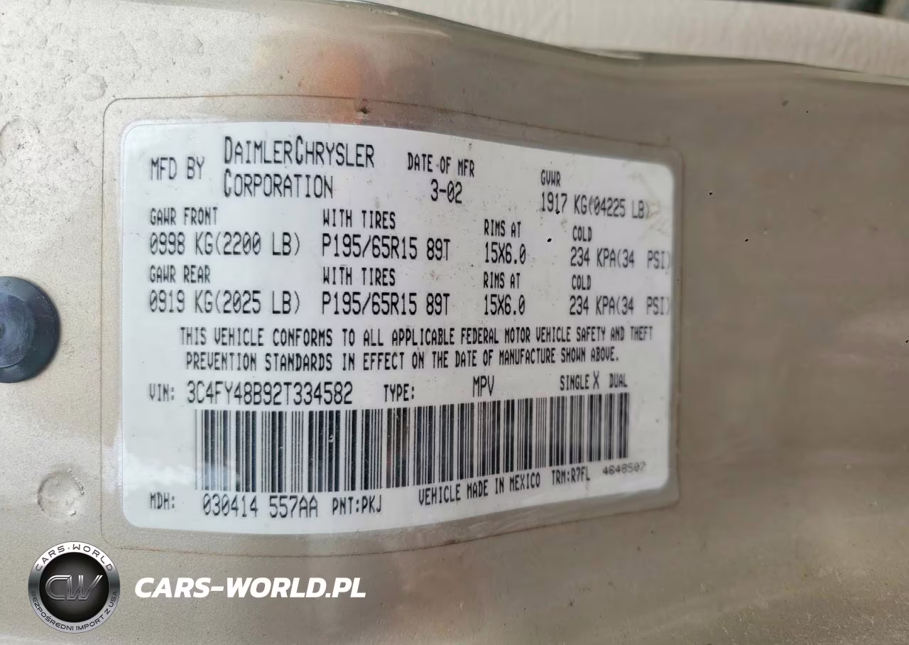 2002 Chrysler Pt Cruiser Classic VIN:3C4FY48B92T334582 - 12