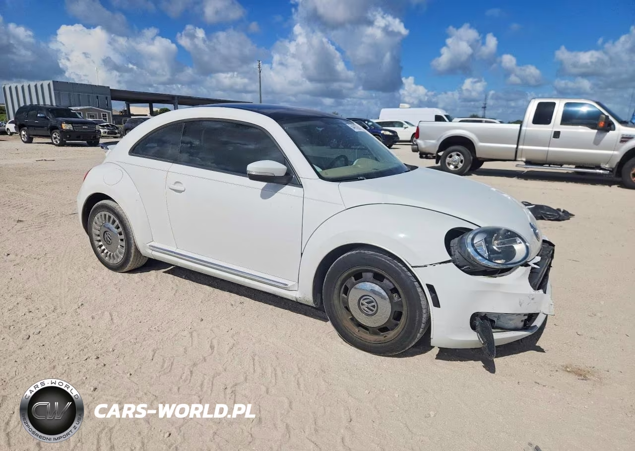 2015 Volkswagen Beetle 1.8T VIN:3VWJ07AT1FM646303 - 4