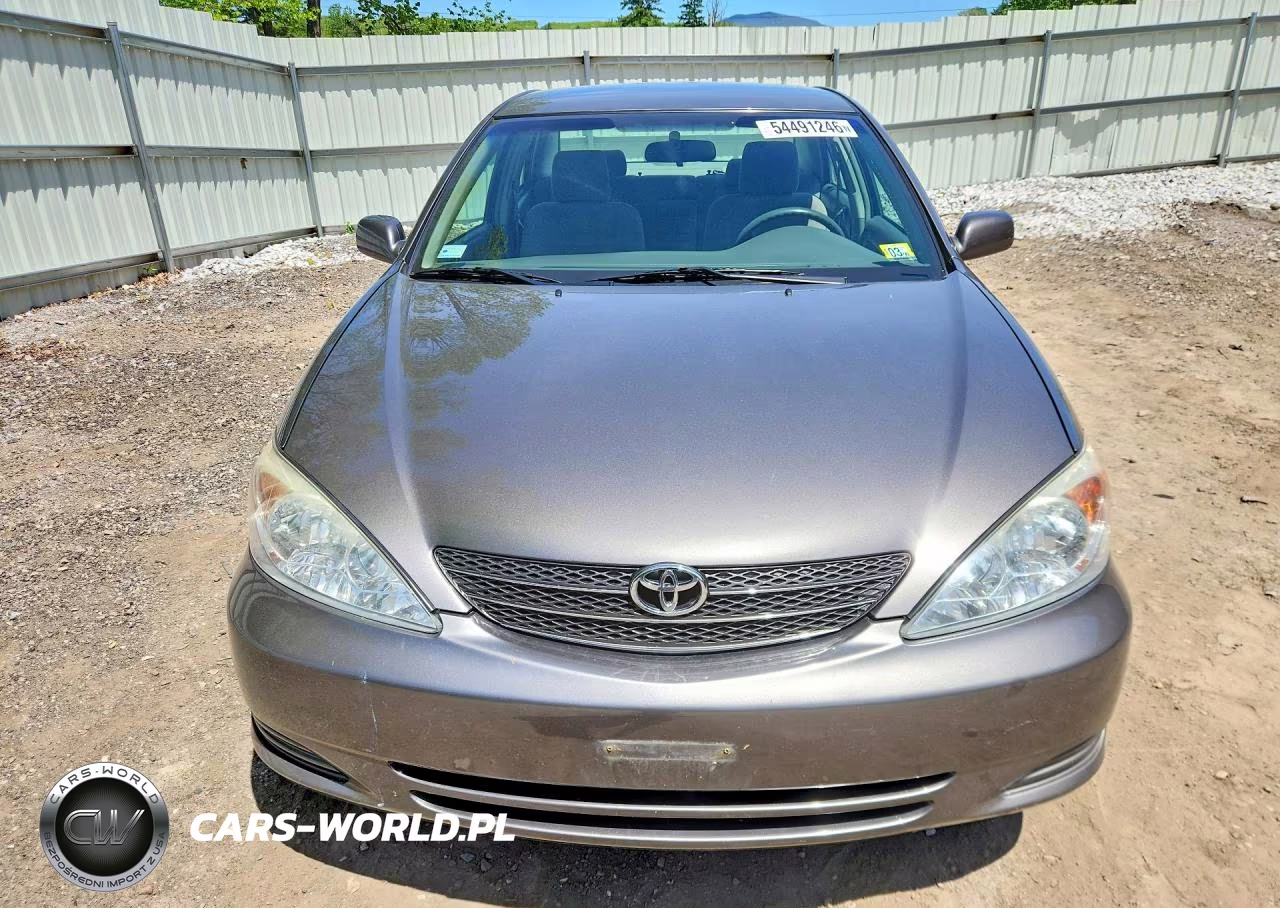 2004 Toyota Camry Le VIN:4T1BE32K04U807848 - 5