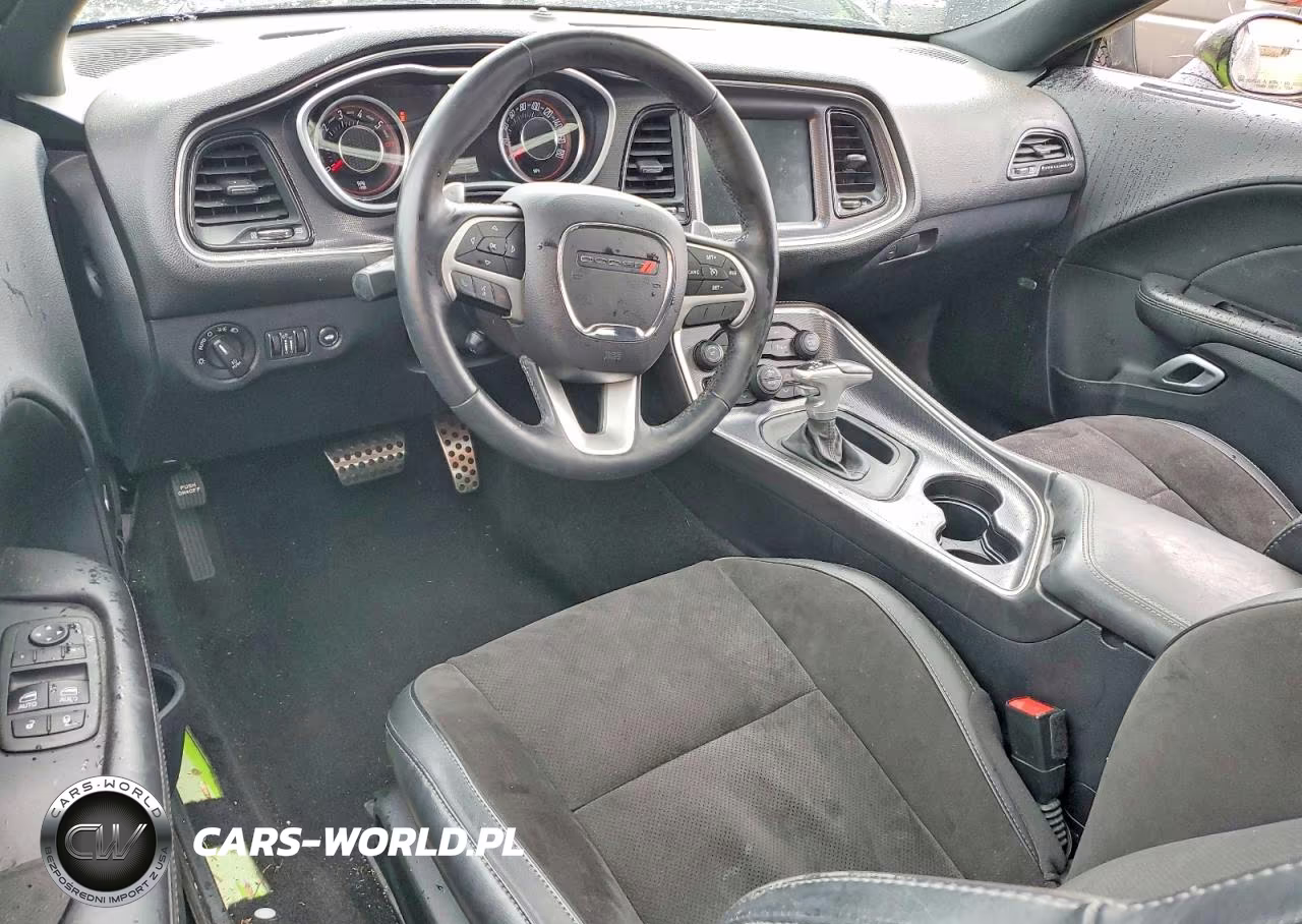 2015 Dodge Challenger R VIN:2C3CDZFJ0FH718257 - 8