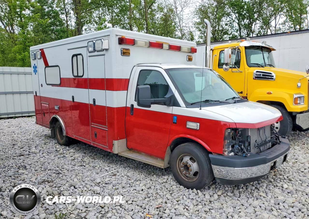 2012 Chevrolet Express G4500 VIN:1GB6G5CL7C1172859 - 4
