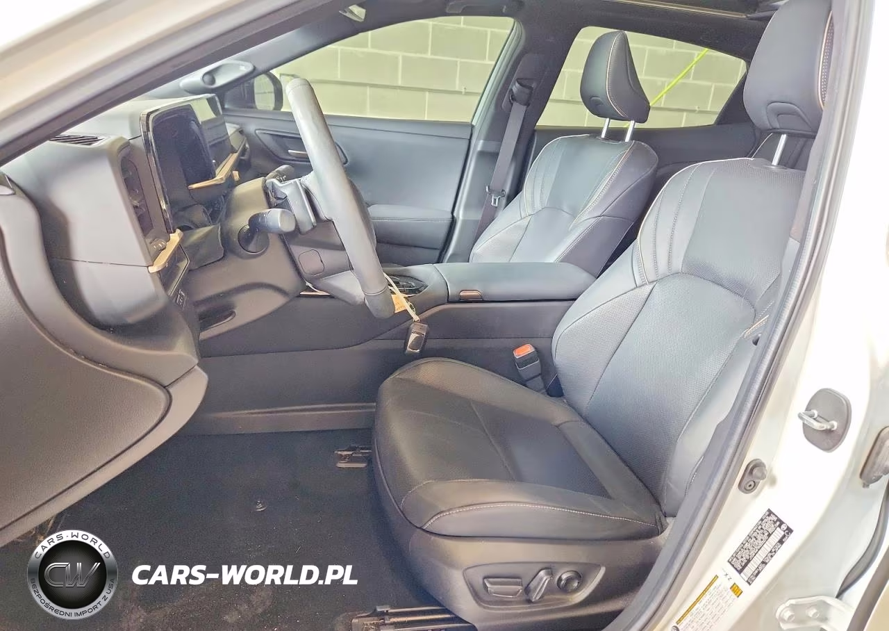 2024 Toyota Crown Platinum VIN:JTDAFAAF9R3005270 - 7