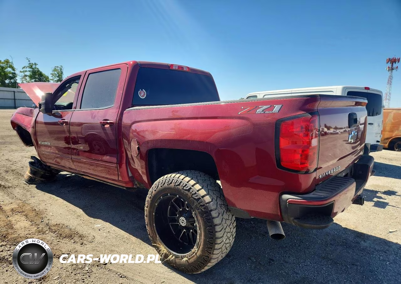 2018 Chevrolet Silverado K1500 Lt VIN:3GCUKREC8JG331313 - 2