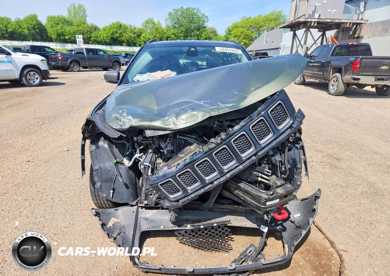 2018 Jeep Compass Trailhawk VIN:3C4NJDDB4JT373648 - 5