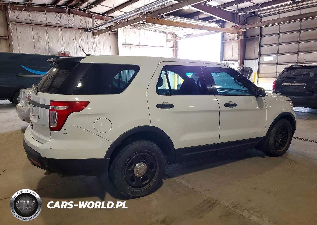 2013 Ford Explorer Police Interceptor VIN:1FM5K8AR2DGA72256 - 3
