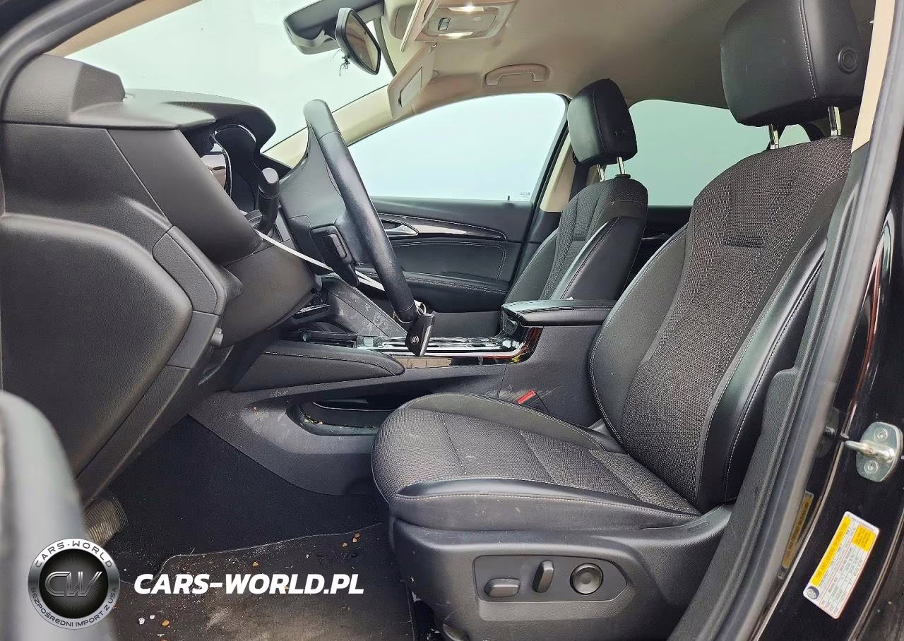 2021 Buick Envision Preferred VIN:LRBAZLR44MD097251 - 7