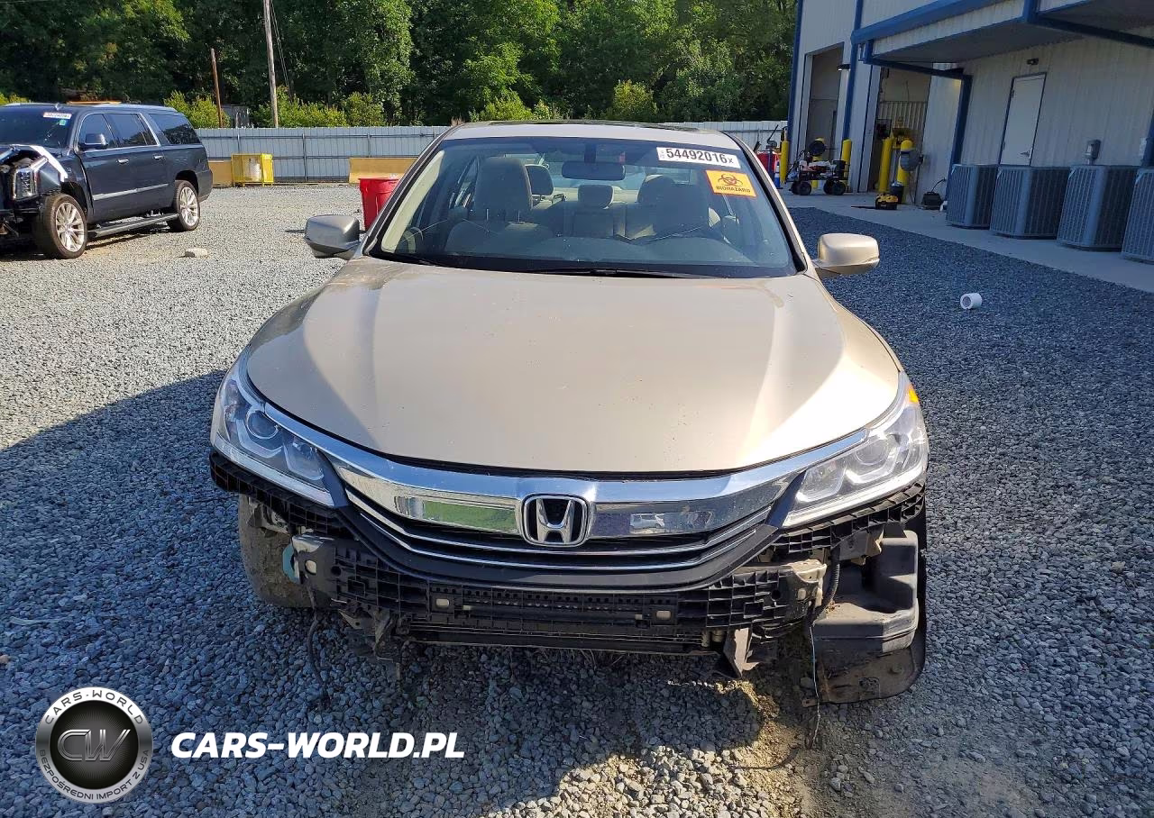 2017 Honda Accord Ex VIN:1HGCR2F73HA200574 - 5
