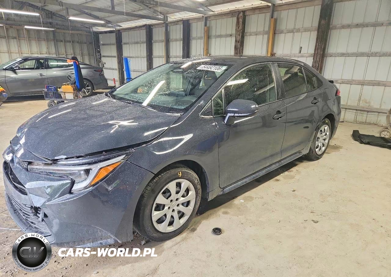 2023 Toyota Corolla Hybrid Le – zdjęcie 1 z 13