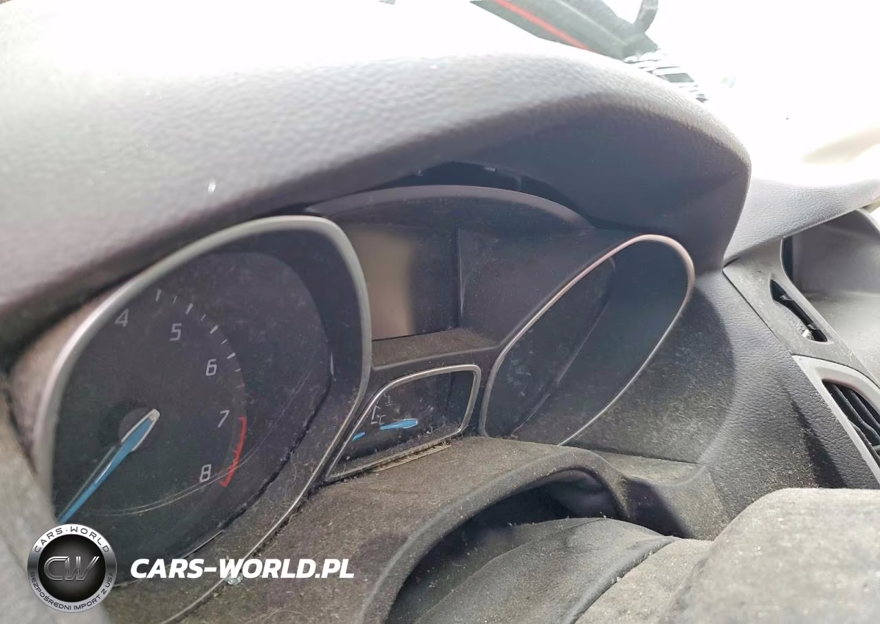 2013 Ford Focus S VIN:1FADP3K28DL330332 - 9