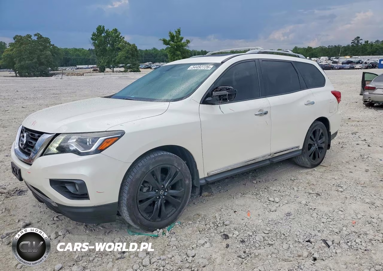 2017 Nissan Pathfinder Platinum – zdjęcie 1 z 13