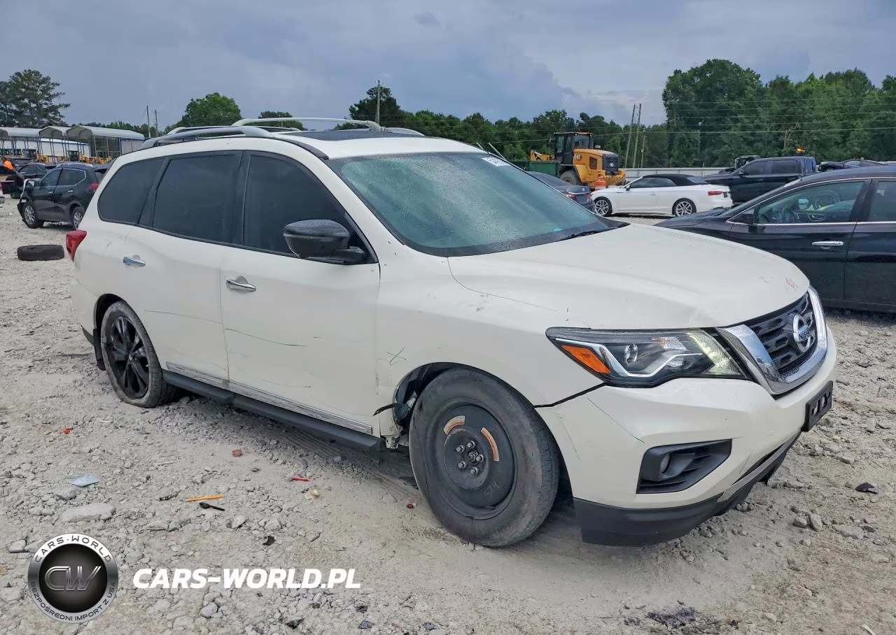 2017 Nissan Pathfinder Platinum VIN:5N1DR2MN2HC694835 - 4