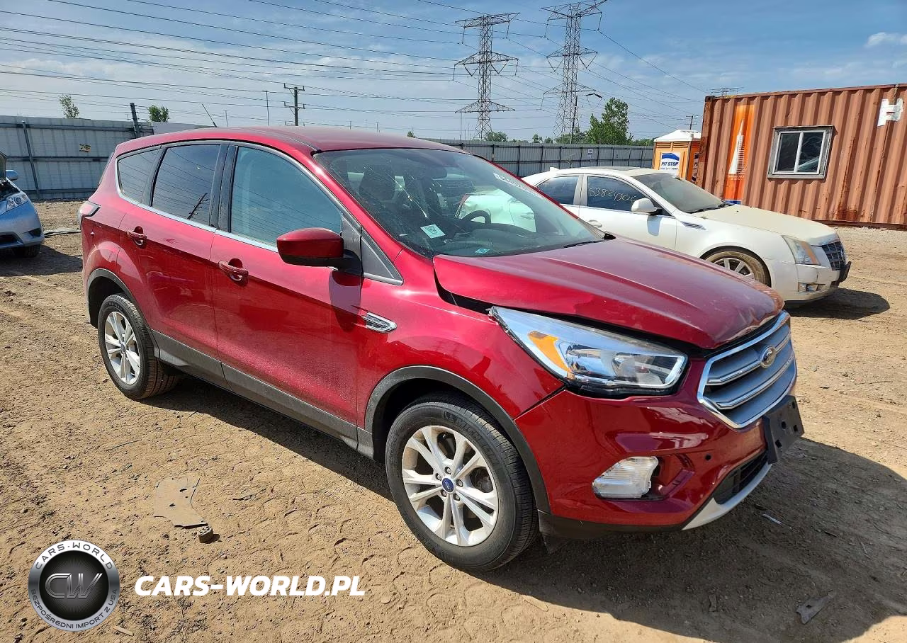 2017 Ford Escape Se VIN:1FMCU9GD7HUE66667 - 4