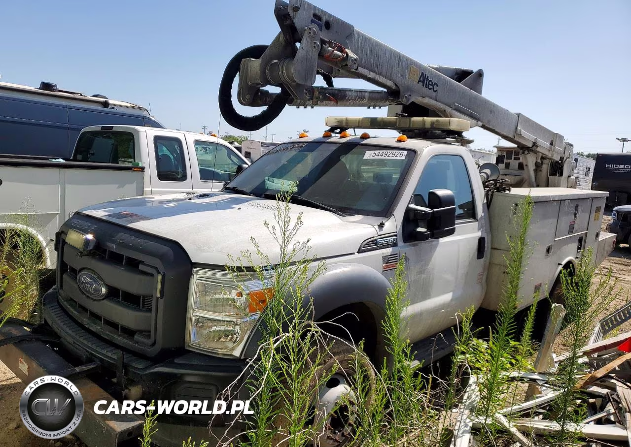 2013 Ford F550 Super Duty Bucket Truck