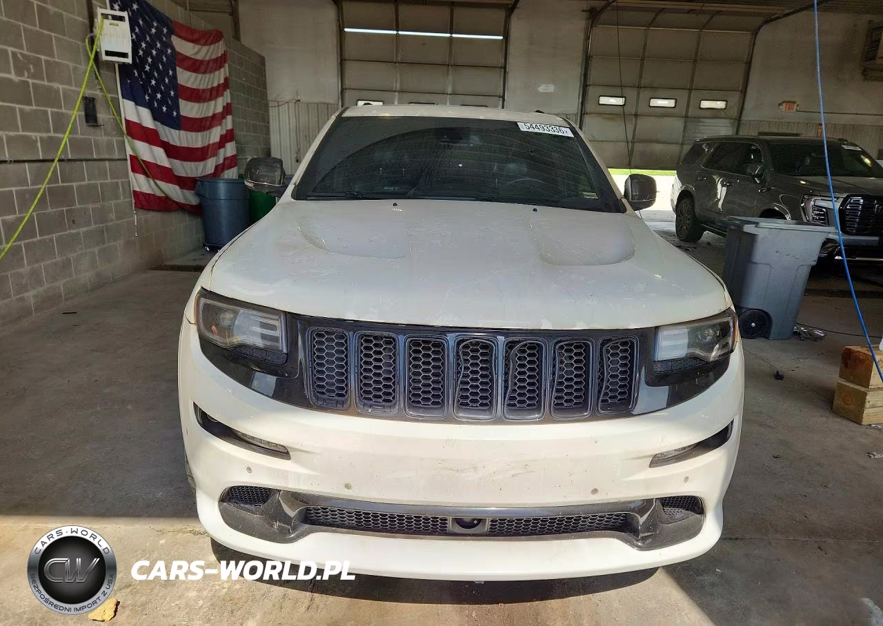 2015 Jeep Grand Cherokee Srt-8 VIN:1C4RJFDJ6FC855397 - 5