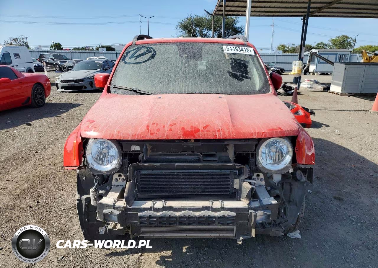 2022 Jeep Renegade Latitude VIN:ZACNJDB18NPN64882 - 5