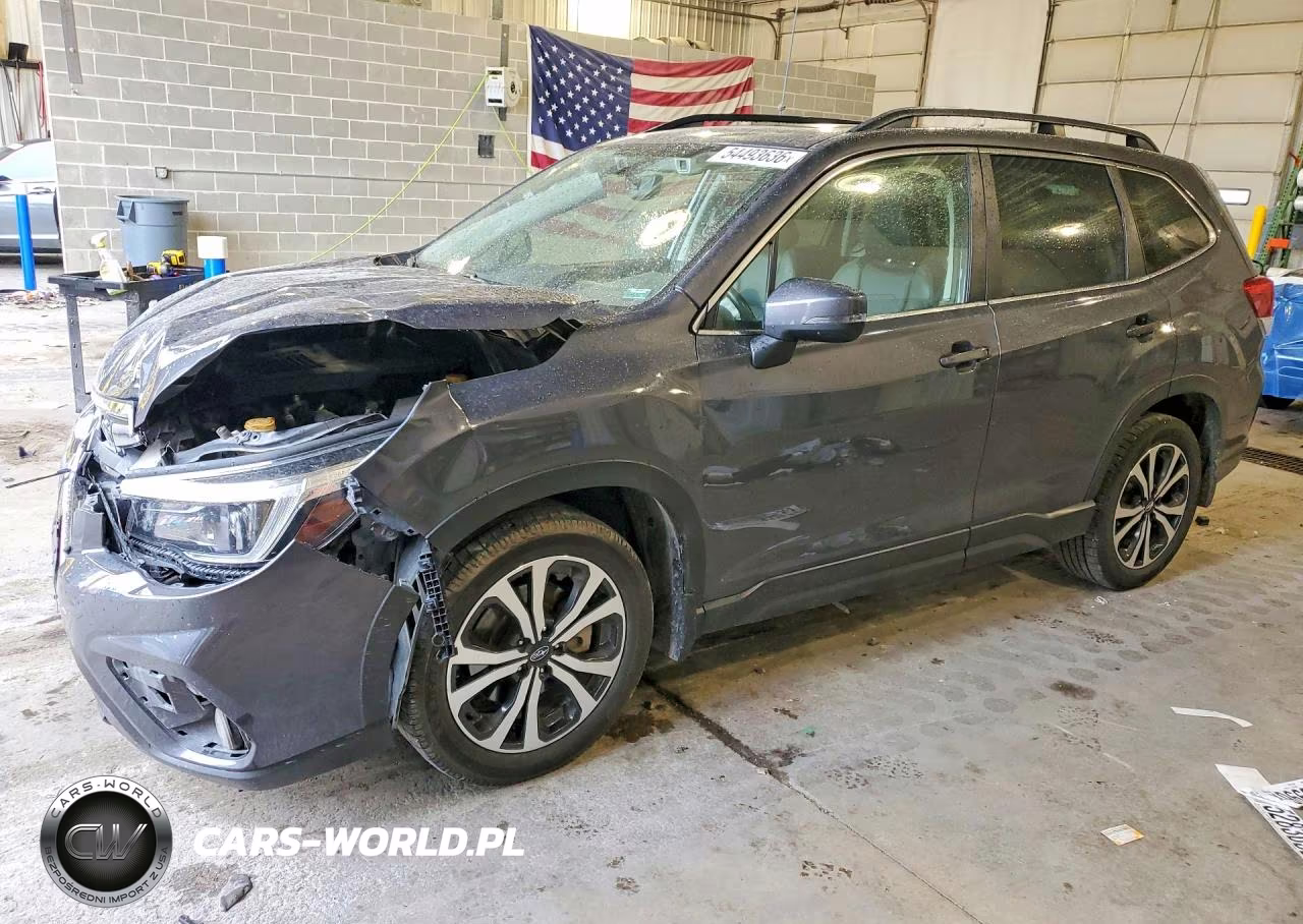 2021 Subaru Forester Limited – zdjęcie 1 z 13