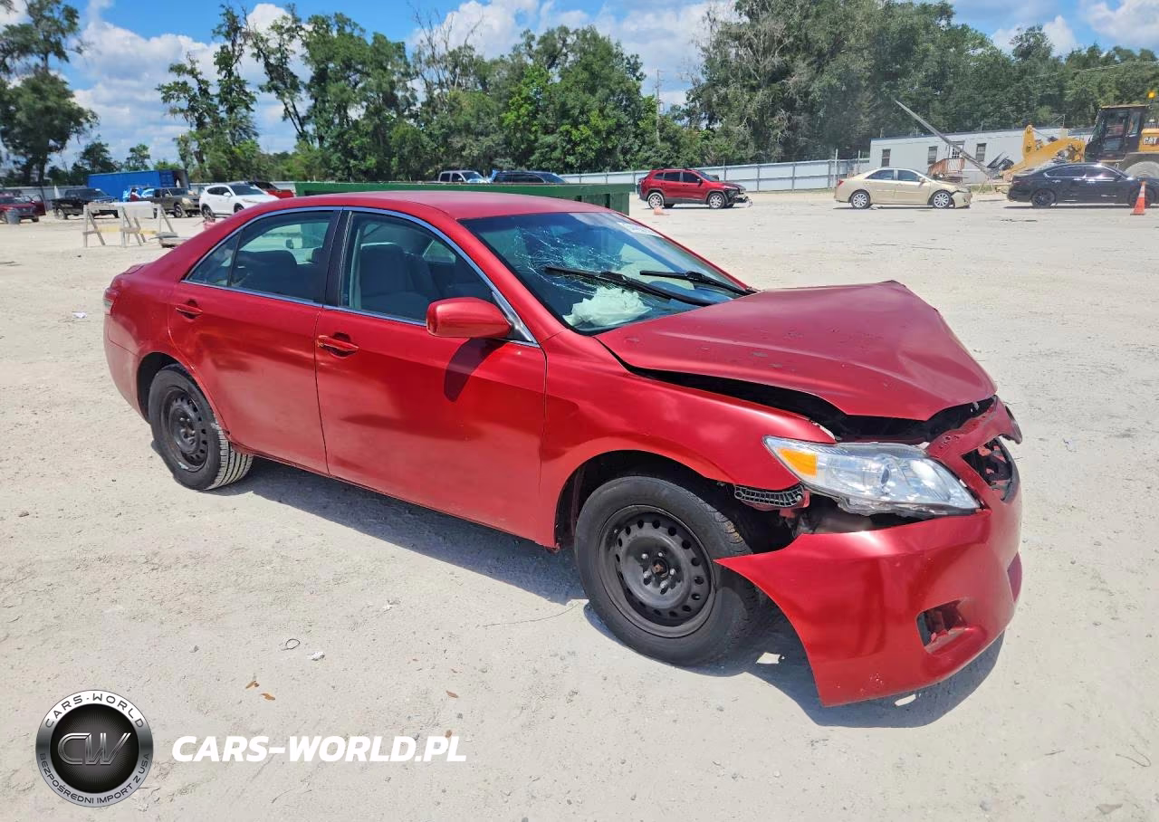 2010 Toyota Camry Le VIN:4T1BF3EK1AU579945 - 4