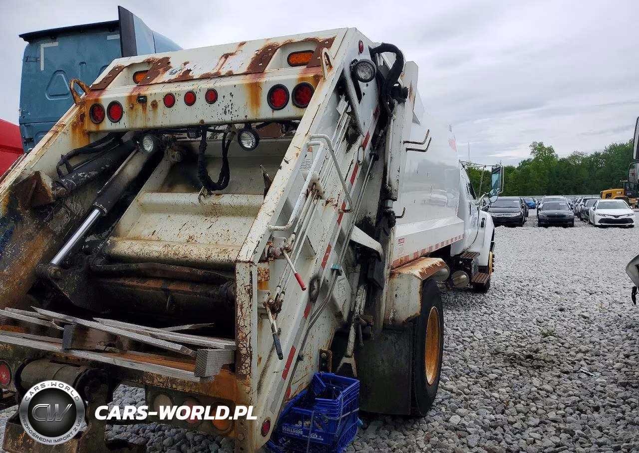 2015 Ford F650 Super Duty VIN:3FRNF6FC0FV142814 - 4
