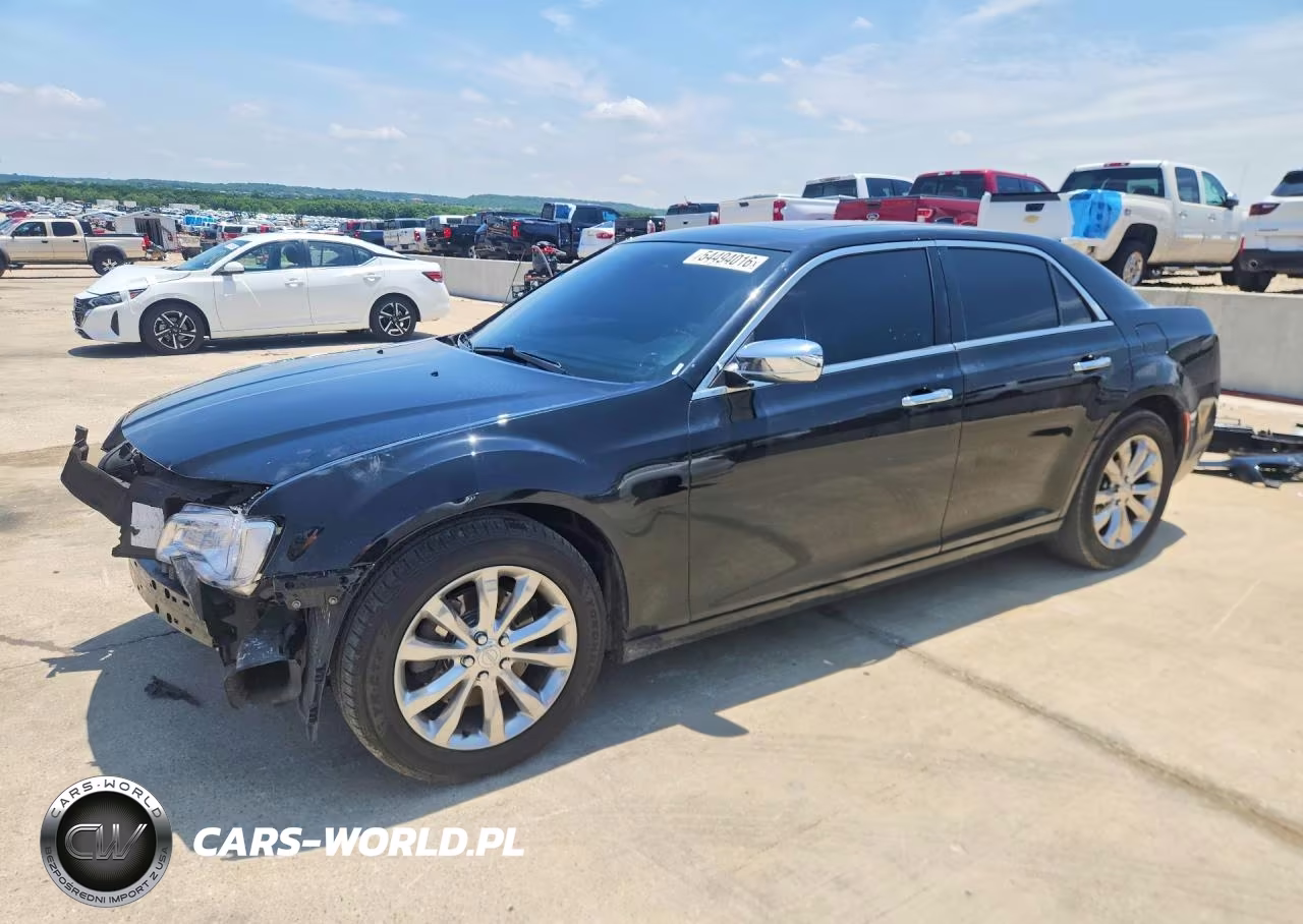 2020 Chrysler 300 Limited – zdjęcie 1 z 13
