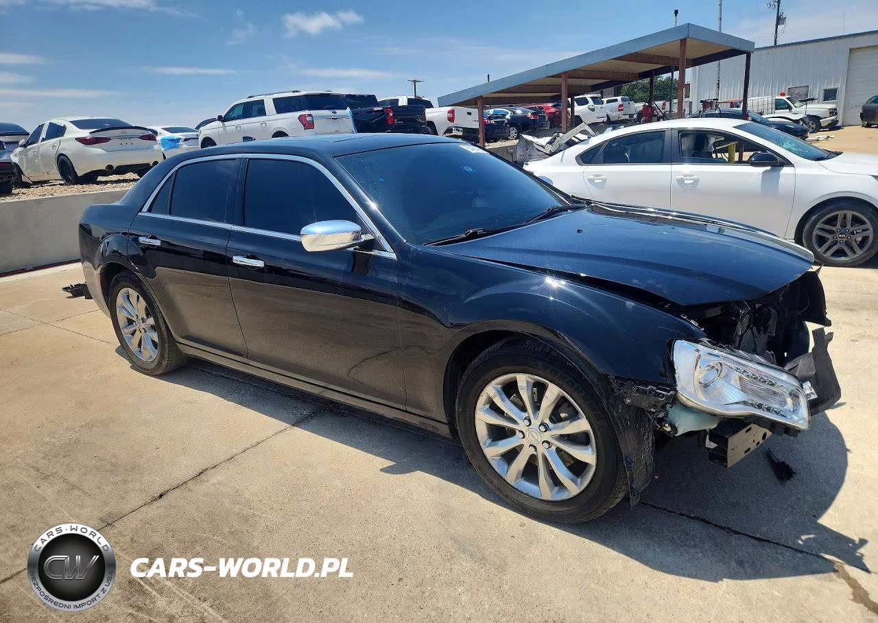 2020 Chrysler 300 Limited VIN:2C3CCAKG1LH116977 - 4