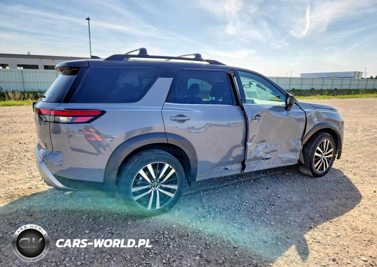 2025 Nissan Pathfinder Platinum VIN:5N1DR3DJ4SC264072 - 3