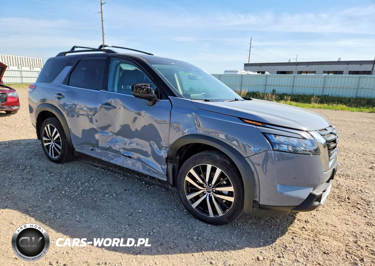 2025 Nissan Pathfinder Platinum VIN:5N1DR3DJ4SC264072 - 4