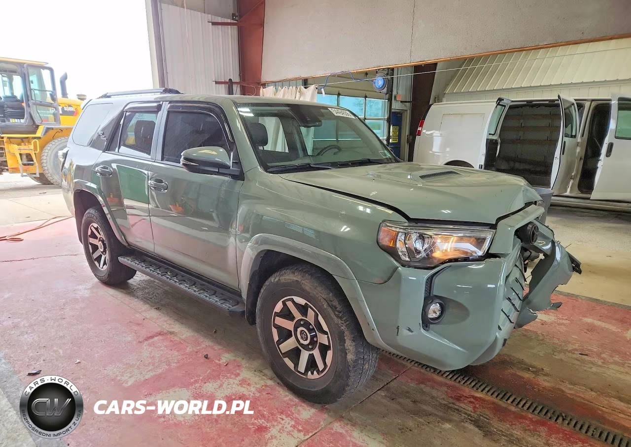2022 Toyota 4 Runner VIN:JTERU5JR1N6070497 - 4