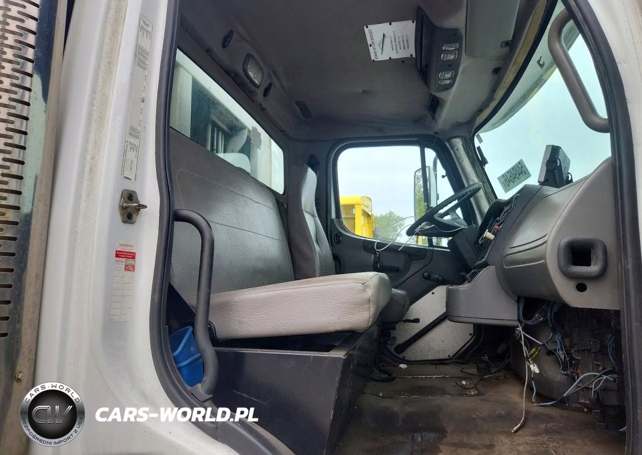 2006 Freightliner M2 106 Medium Duty VIN:1FVHCYDJ36HV72223 - 6