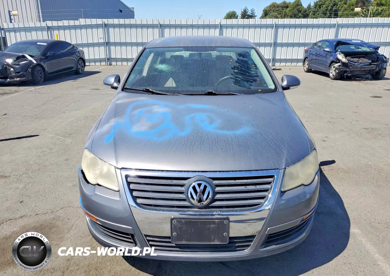 2008 Volkswagen Passat Turbo VIN:WVWJK73C58P104550 - 5