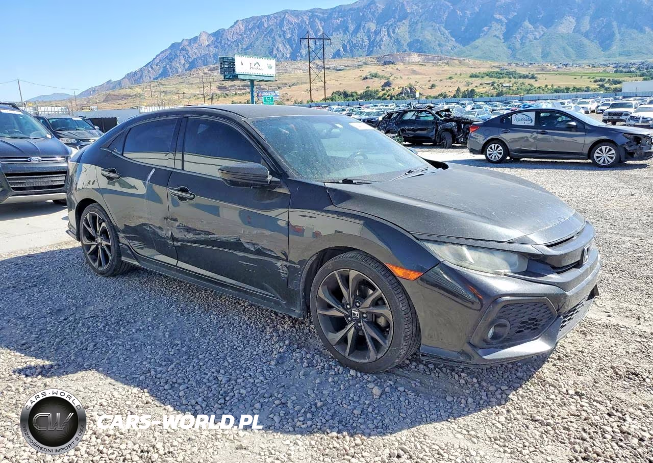 2017 Honda Civic Sport VIN:SHHFK7H43HU404569 - 4