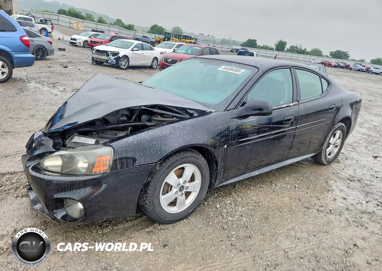 2006 Pontiac Grand Prix – zdjęcie 1 z 12
