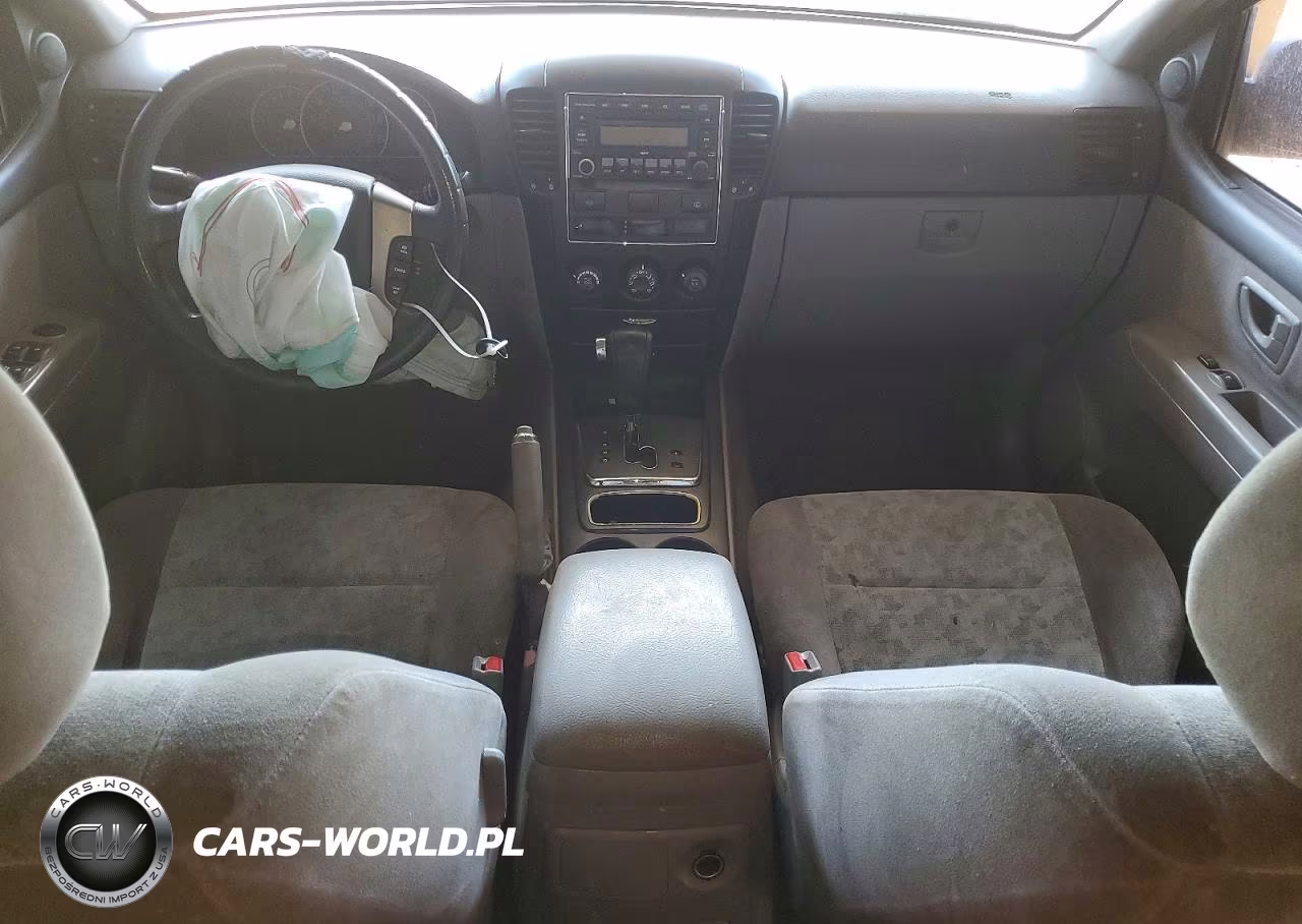 2008 Kia Sorento Base VIN:KNDJD735X85764607 - 8