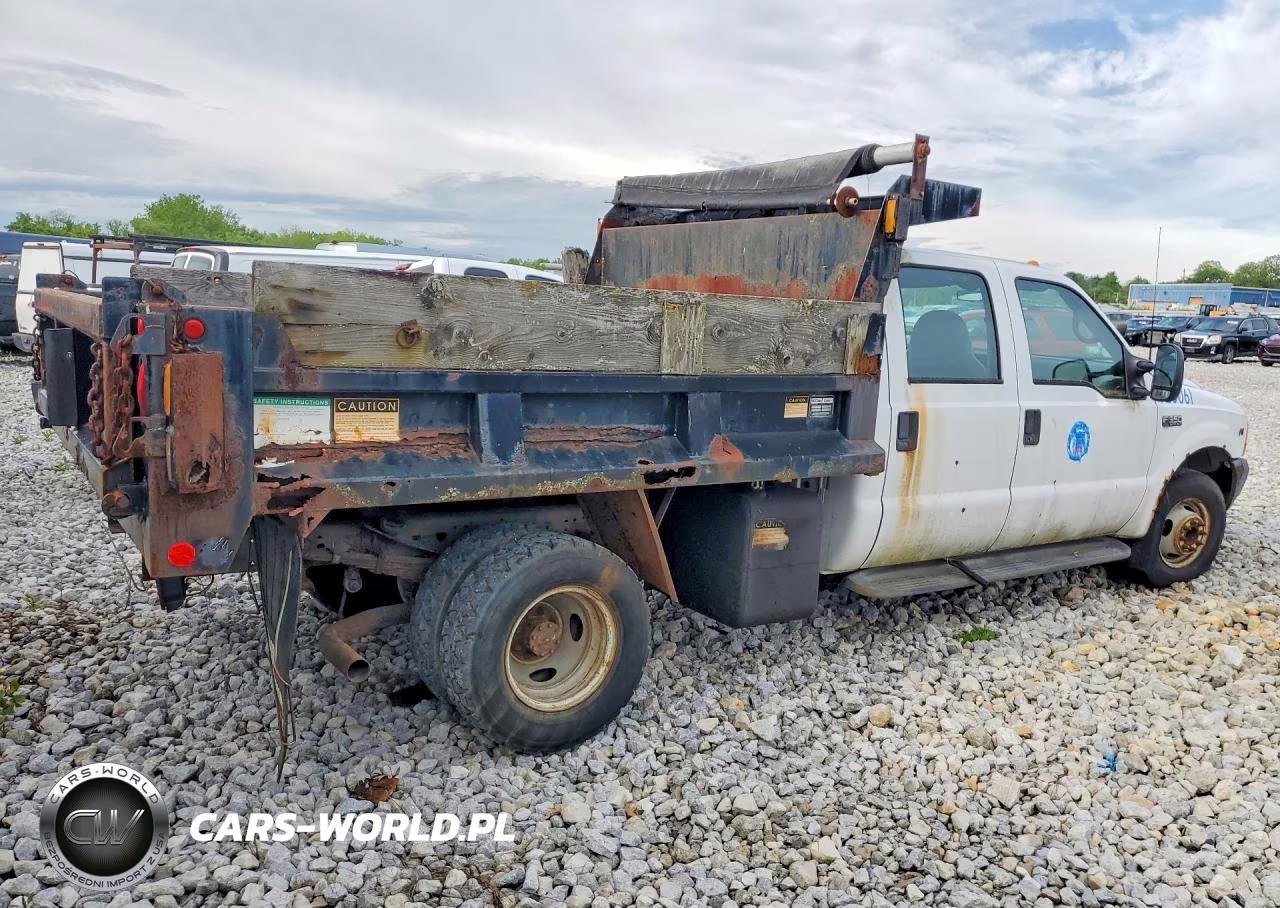 2001 Ford F350 Super Duty VIN:1FDWW36S91ED85822 - 3