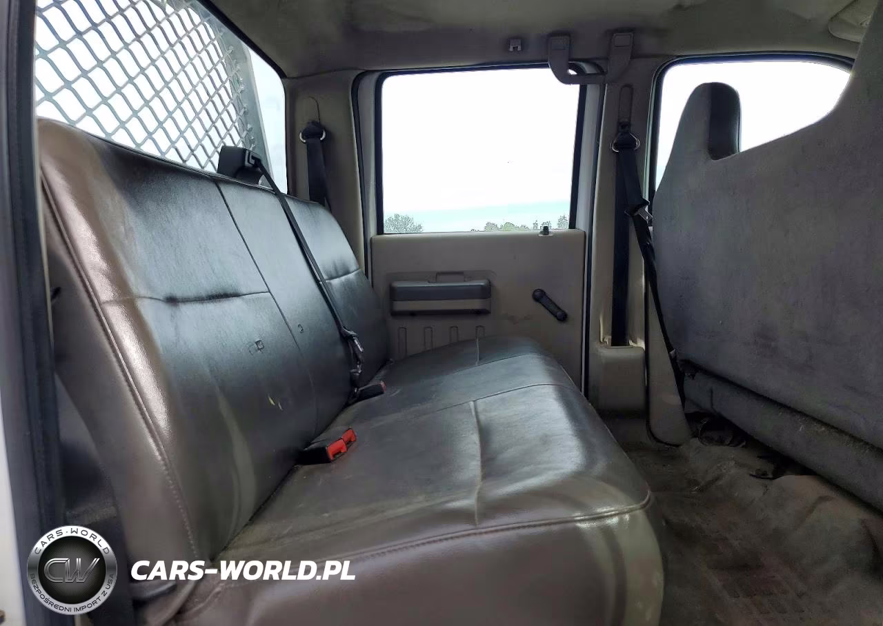 2009 Ford F350 Super Duty VIN:1FTWW30R29EA15155 - 10