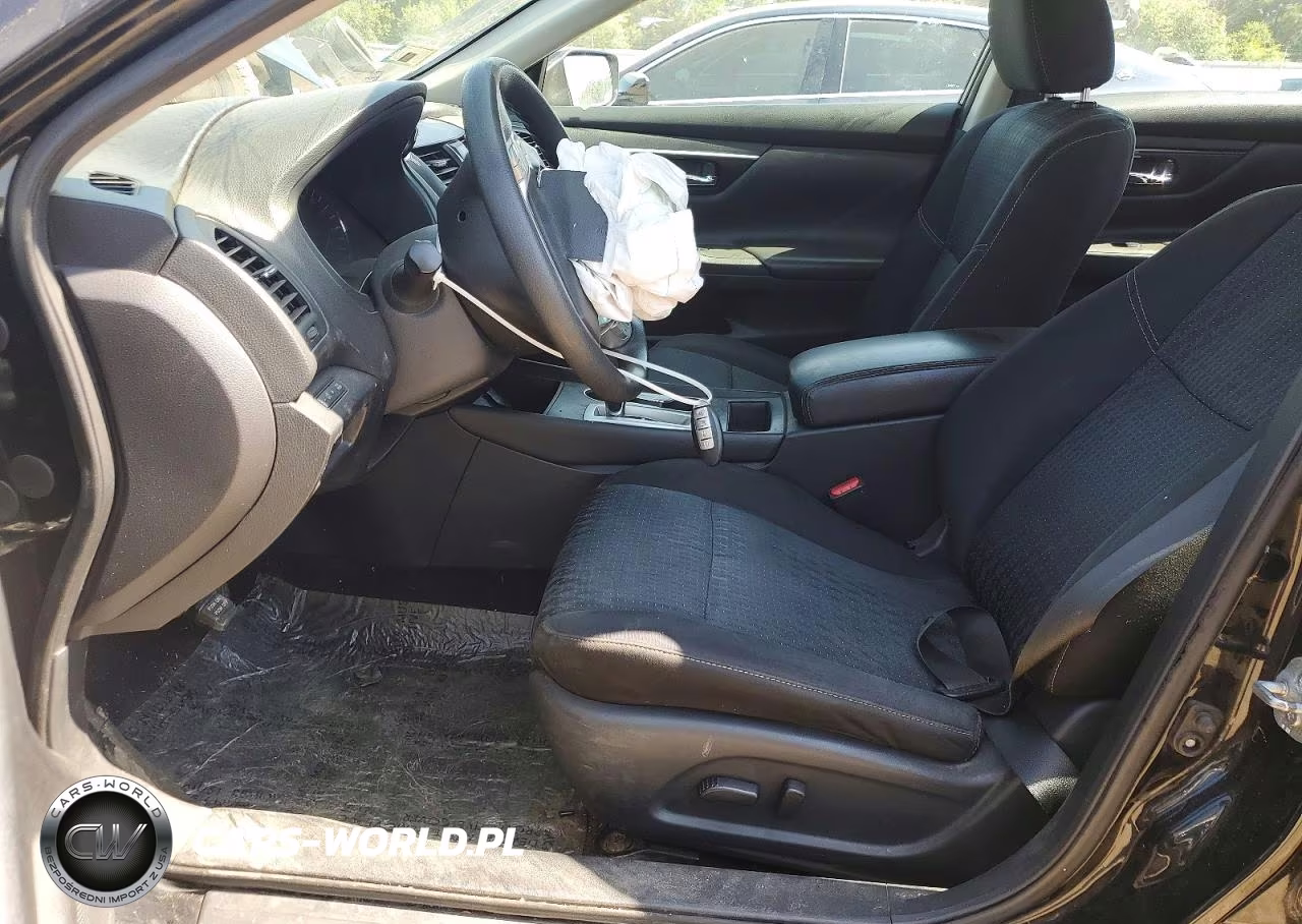 2016 Nissan Altima 2.5 S VIN:1N4AL3APXGN325556 - 7